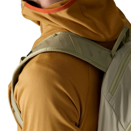 PATAGONIA R1 ULTRALIGHT HOODY