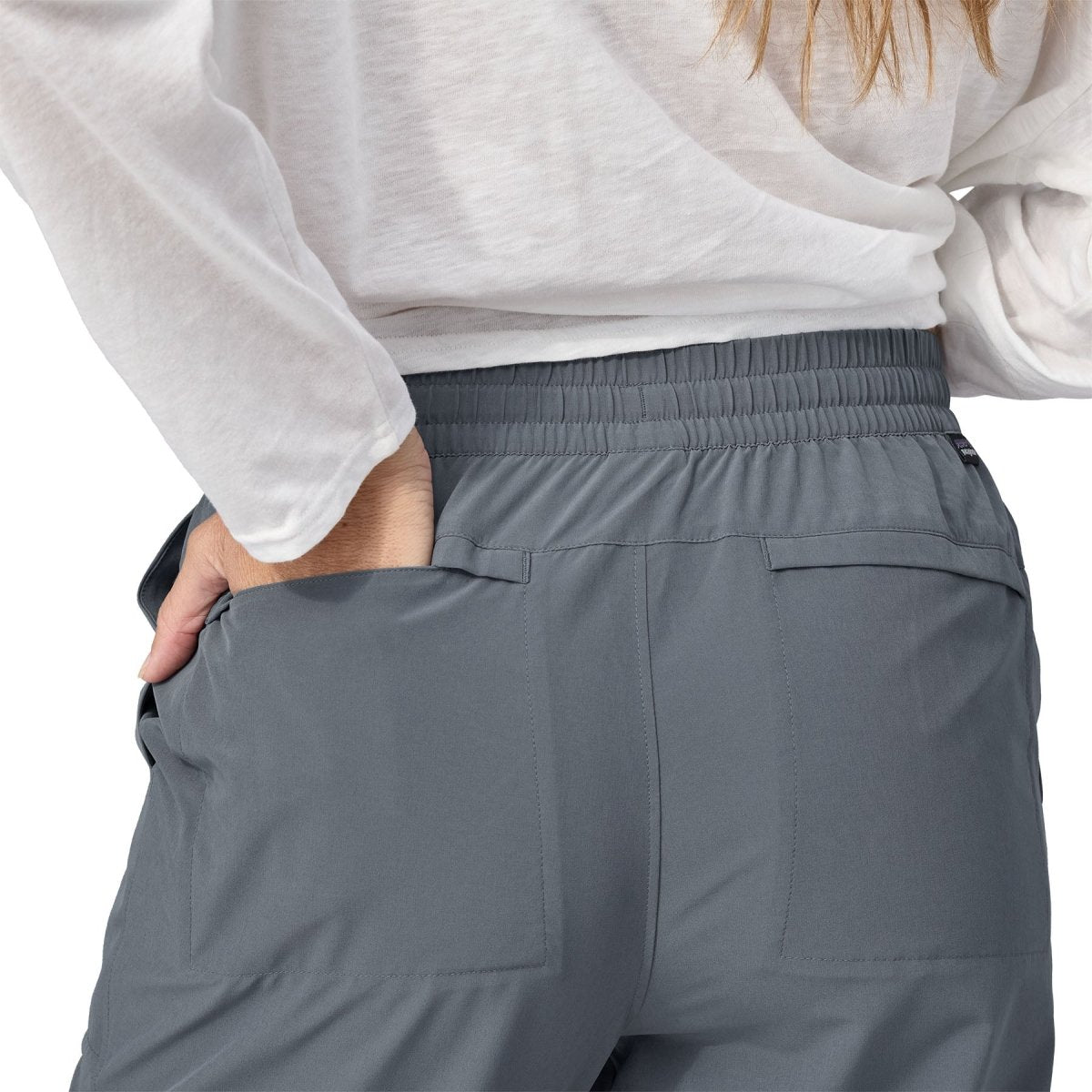 ŽENSKE HLAČE FLEETWITH PANTS sive - Alpska Šola Bovec
